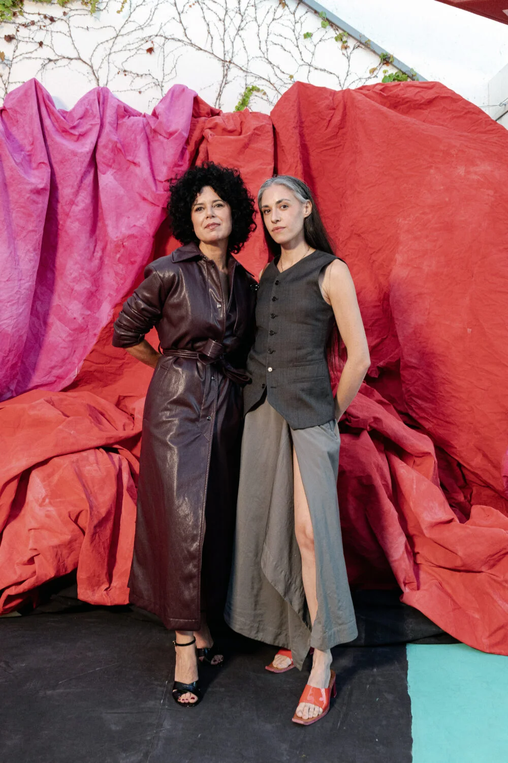 Sonia Navarro and María Ona at the ForbesxHerno event